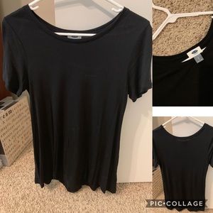 Old Navy tee